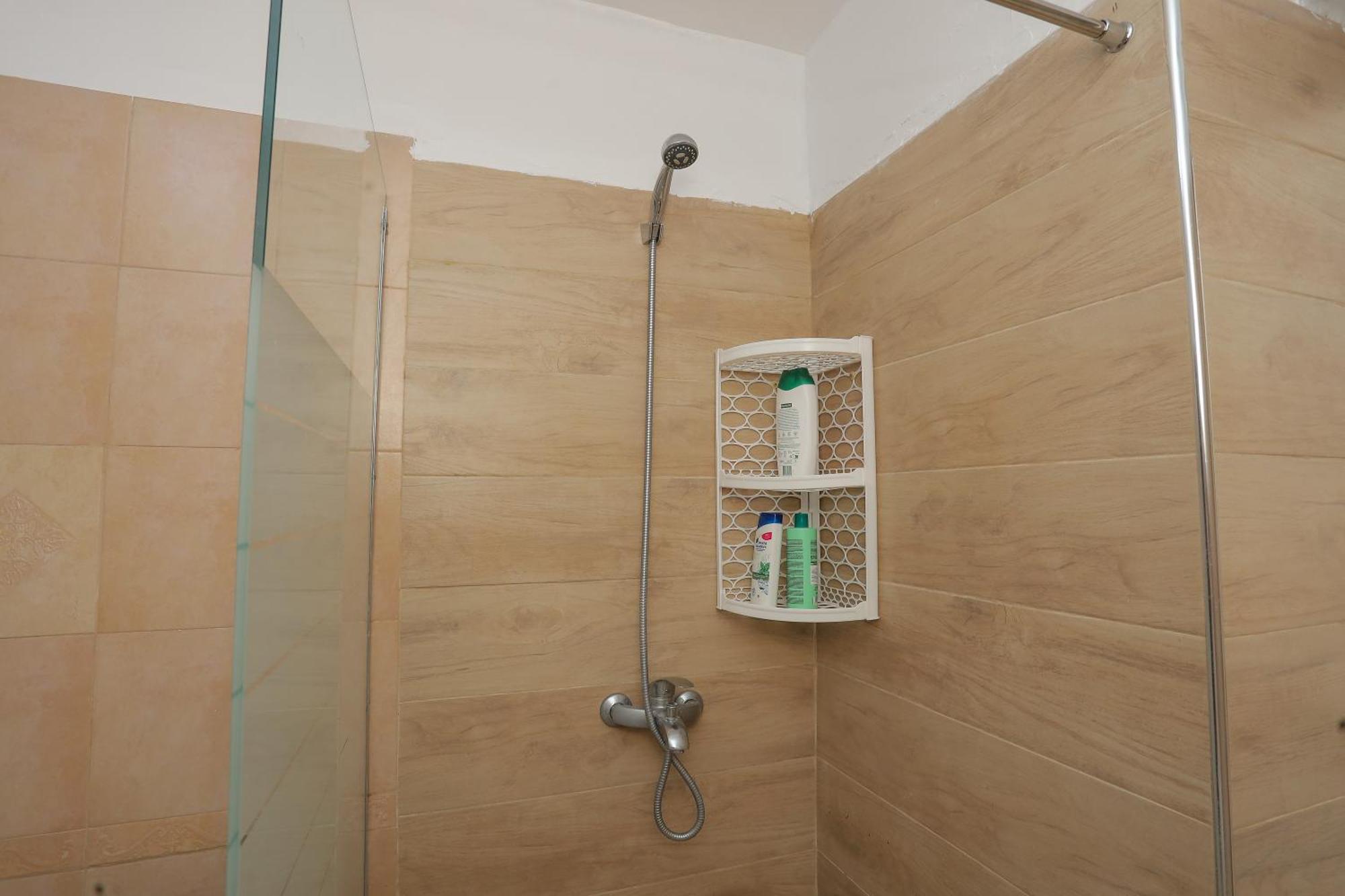 New Bazar Selvia Appartement Tirana